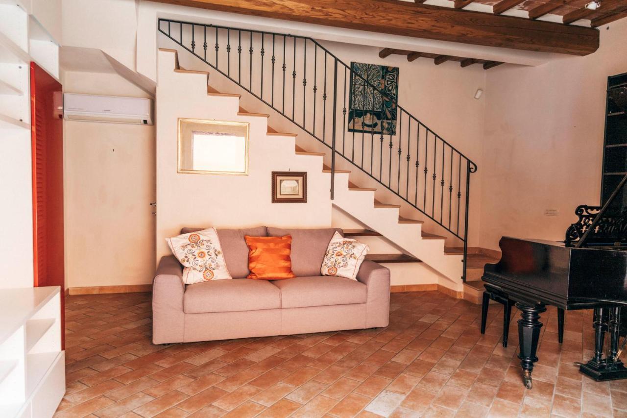Tenuta San Giovanni Lucca - Borgo Del Locumone Eksteriør bilde